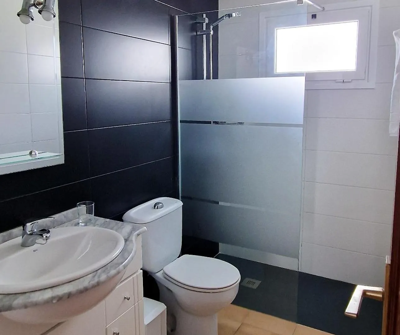 Apartamento De La Playa I Puerto del Carmen  0*, Puerto del Carmen (Lanzarote)